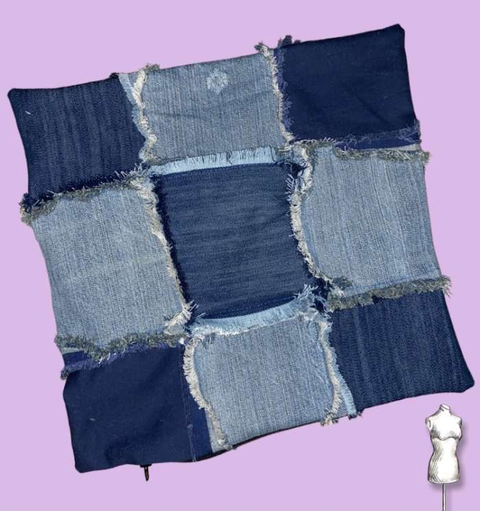 coussin en patchwork jean